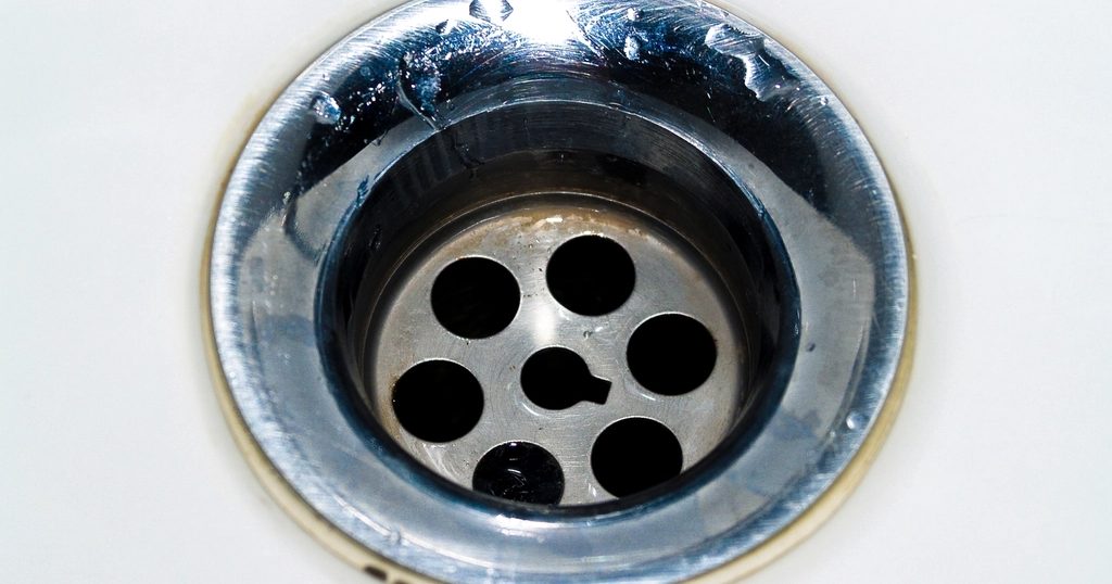Blocked Drains: Causes, Quick Fixes and When to Call a Plumber